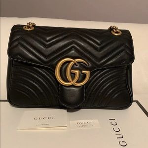 Gucci gg marmont medium bag